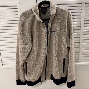 Patagonia Men’s Zip up fleece jacket